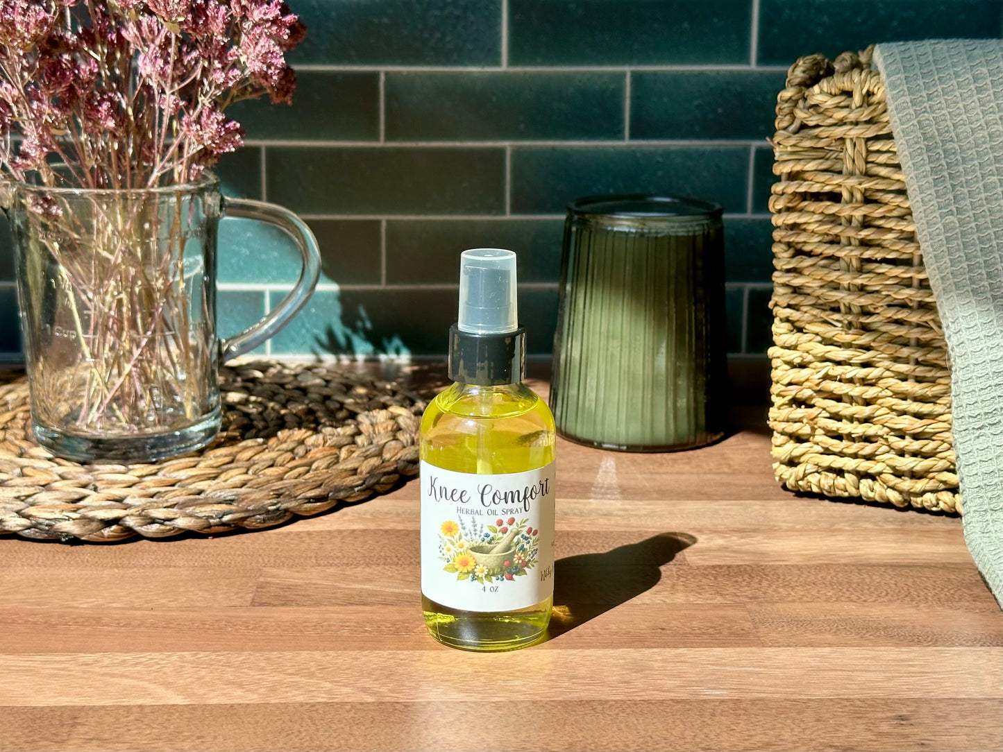 Knee Comfort Herbal Oil Spray